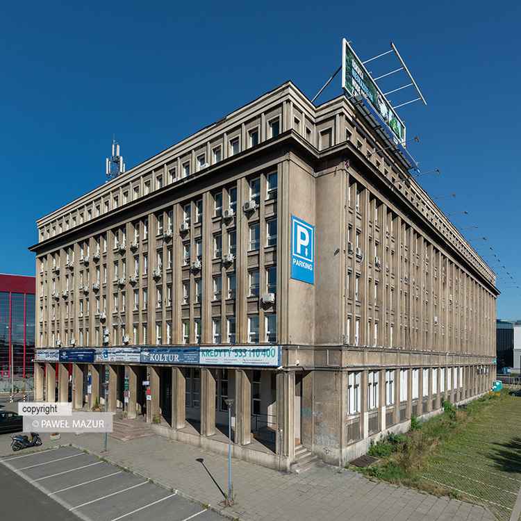 P18_0125_200823