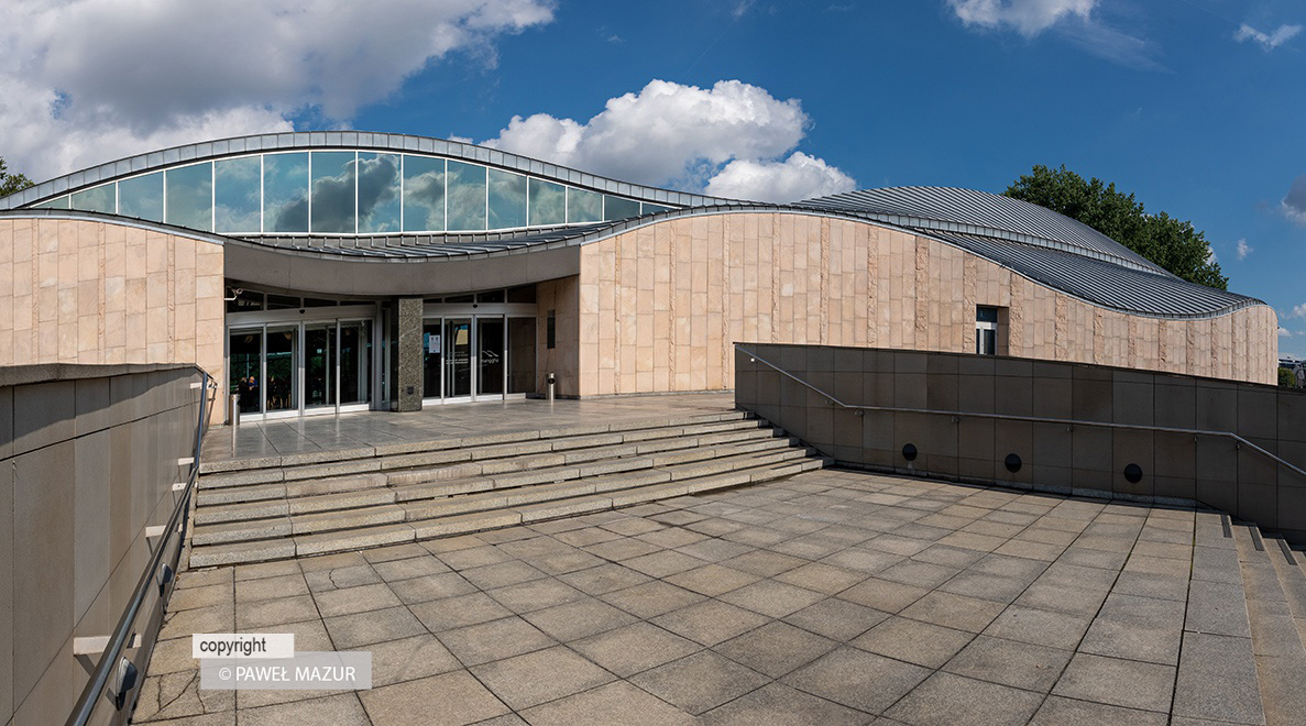 P18_0830-Pano_200823